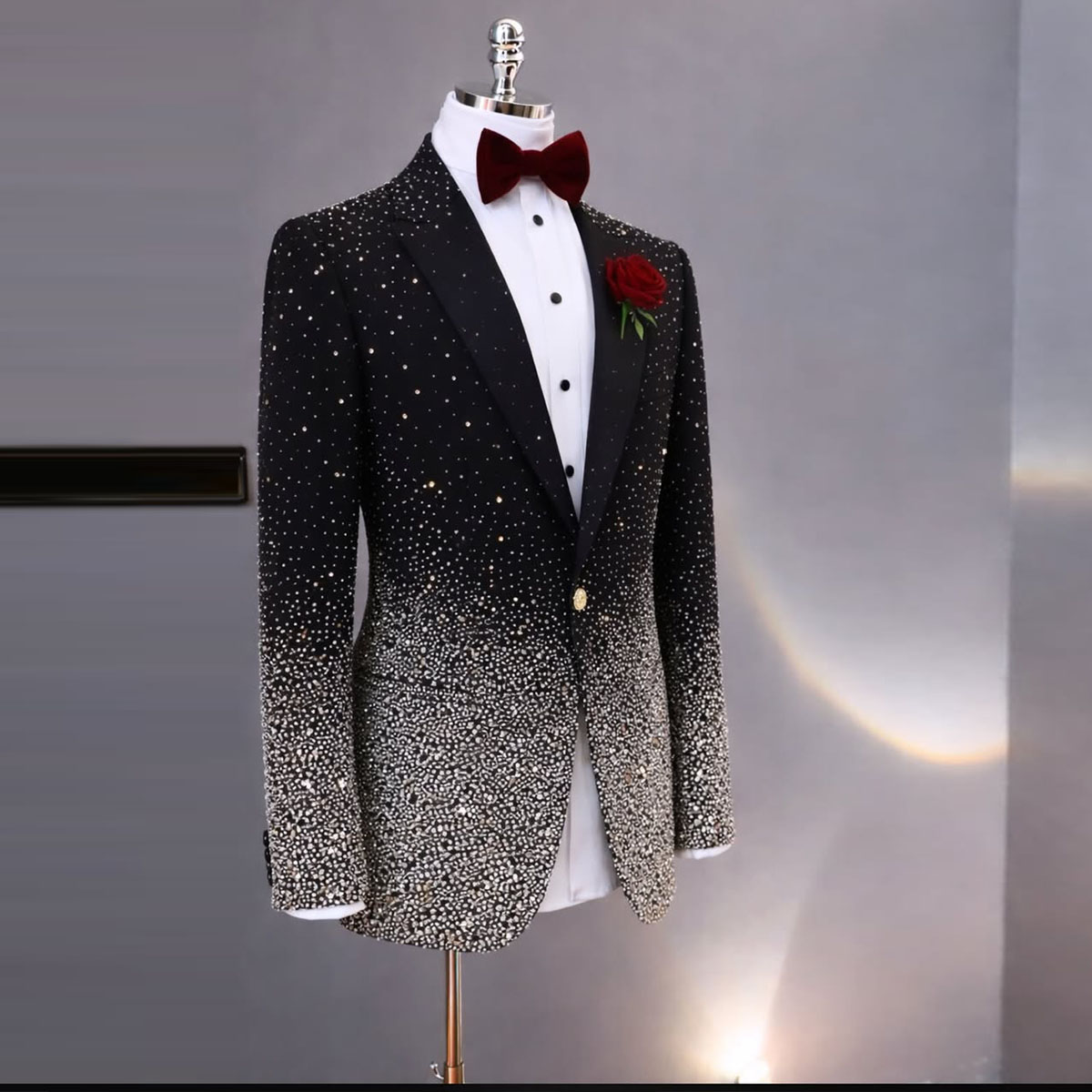 Elegante Completo da Uomo con  - Men'S Formal Wear Rental recensione e prezzo